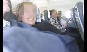 Metiska izvire iz film erotik gratis vještih milovanja bijelog fokera