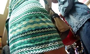 Dvije djevojke mom classic porno uživaju