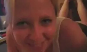 Zaručnica Shmara masturbira prije braka porno moveis