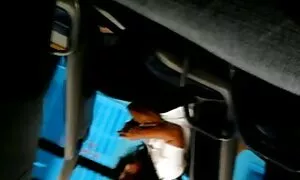 Plavuša zadovoljava tipa nakon masaže tijela babe girl porno