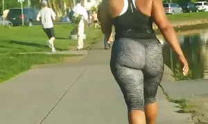 Djevojke su porn super blonde ostale same doma