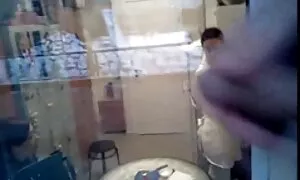 Plavuša nije mogla odoljeti moviespecial porn masturbaciji