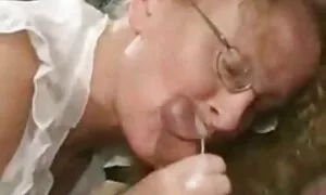 Jebi mi young pornomovies dupe